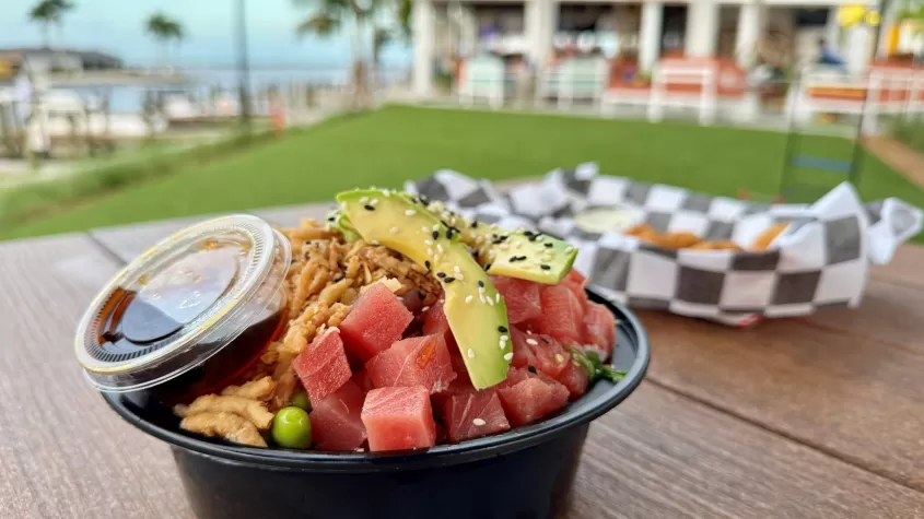 Tuna bowl from Lobster Chef food truck