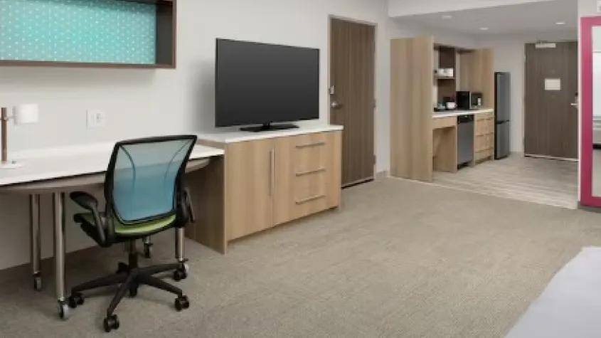 Home2 Suites by Hilton Fort Myers Airport Room