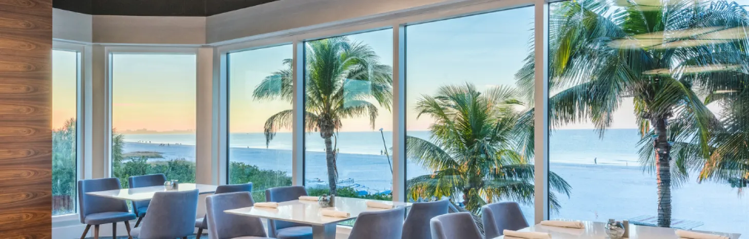 Dining with a beachfront view